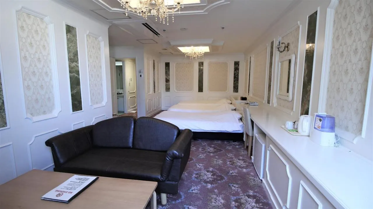 Royal Hotel Shinokubo Tokyo 2*,  Japan
